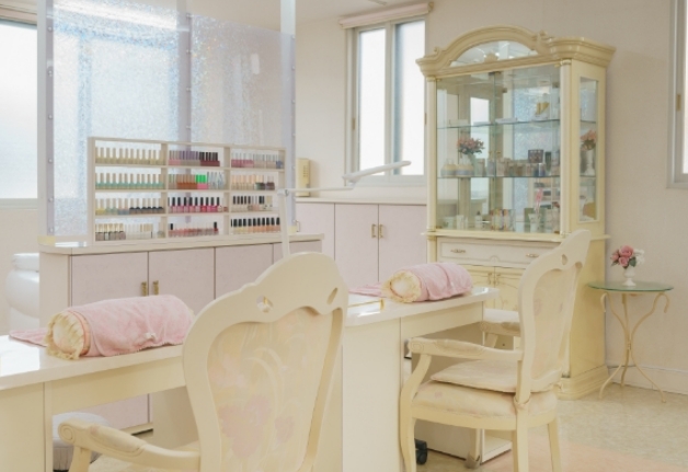 Nail&Eyelash Salon Shine