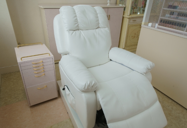 Nail&Eyelash Salon Shine